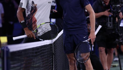 硬地大满贯27连胜！辛纳3-1阿利亚西姆，晋级美网决赛再战阿卡